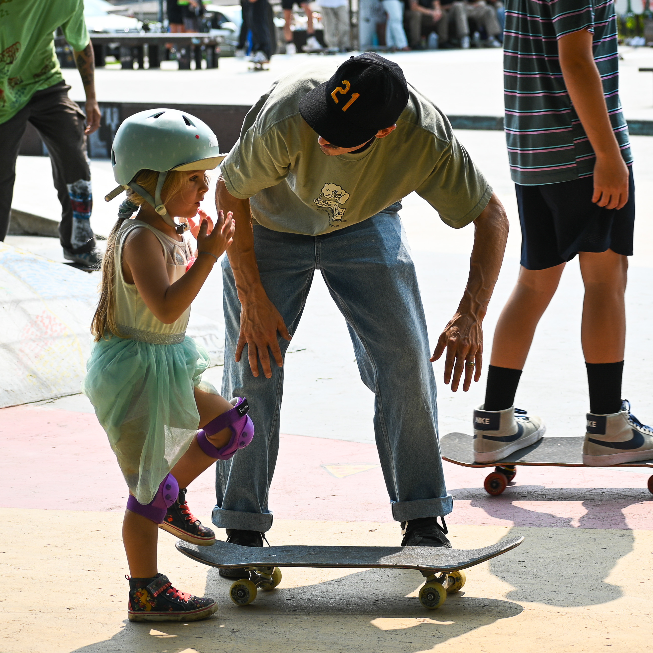 Skateboarding at Roberto Clemente Park - logo